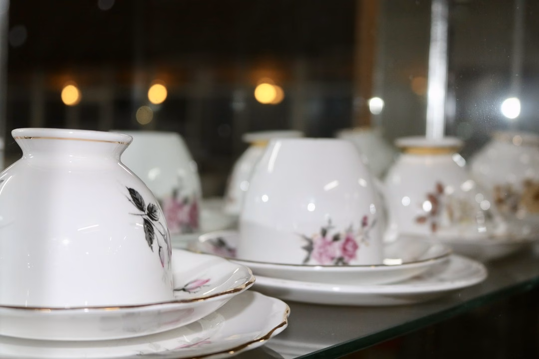 Idealny zestaw prezentowy: filiżanki z porcelany premium